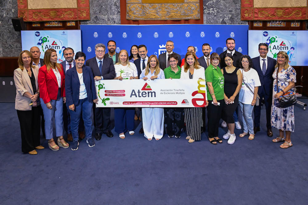 El Cabildo conmemora el Día Mundial de la Esclerosis Múltiple con la lectura de un manifiesto