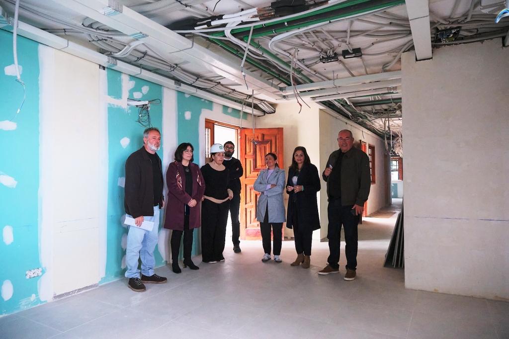 La consejera de Acción Social y el alcalde de El Sauzal visitan las obras