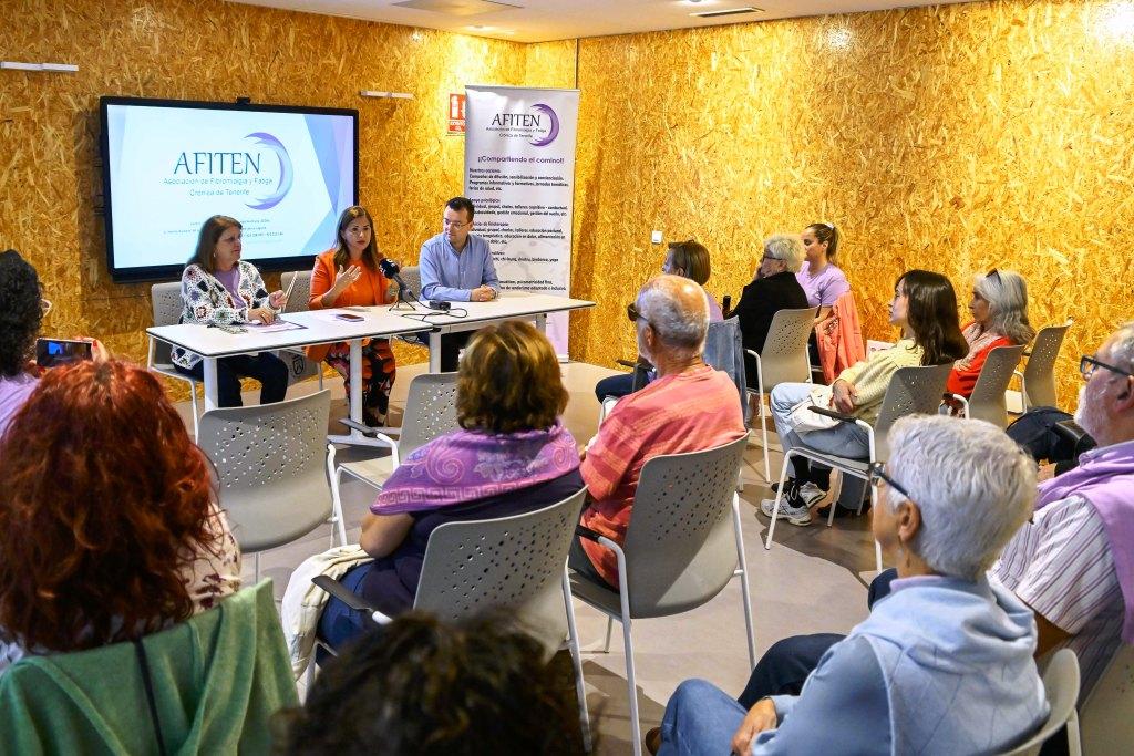 Cabildo y AFITEN conmemoran el Día Mundial de la Fibromialgia