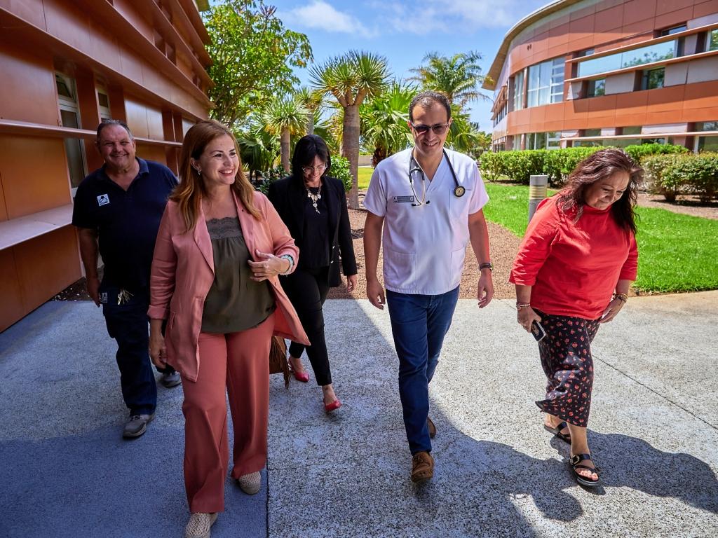 Visita de la consejera Águeda Fumero al Hospital de Los Dolores