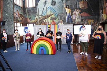 El Cabildo rechaza cualquier tipo de fobia por identidad u orientación en el Día del Orgullo