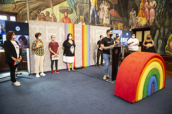 El Cabildo rechaza cualquier tipo de fobia por identidad u orientación en el Día del Orgullo