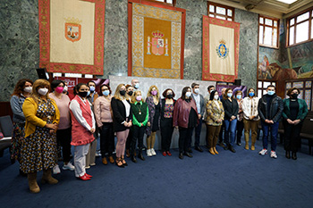 El Cabildo y AHETE reafirman su colaboracion en el 30 aniversario de la asociacion de hemofilia