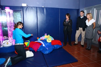  cabildo inaugura un au multisensorial en  hogar san jos