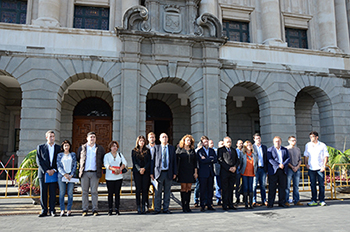 cabildo guarda un minuto silencio en se al luto por ltima v ctima violencia machista en is