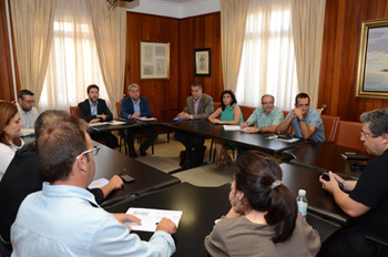 comisi n seguimiento l hospital l sur informa colocaci n s canalizaciones saneamiento y pluviales pr xima semana