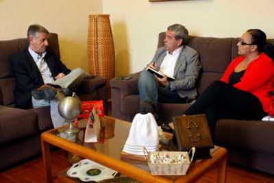  vicepresinte y sejero aurio abreu se re ne en  orotava   responsables l rea social