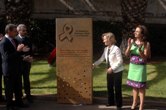  cabildo erige un monumento en memoria   fallecidos por  sida en  guna