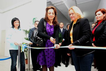  cabildo inaugura  ludoteca  cocodrilo  granadil