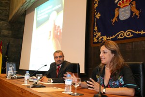  sejera insur cristina valido asiste a s segundas jornadas formativas sobre  sida