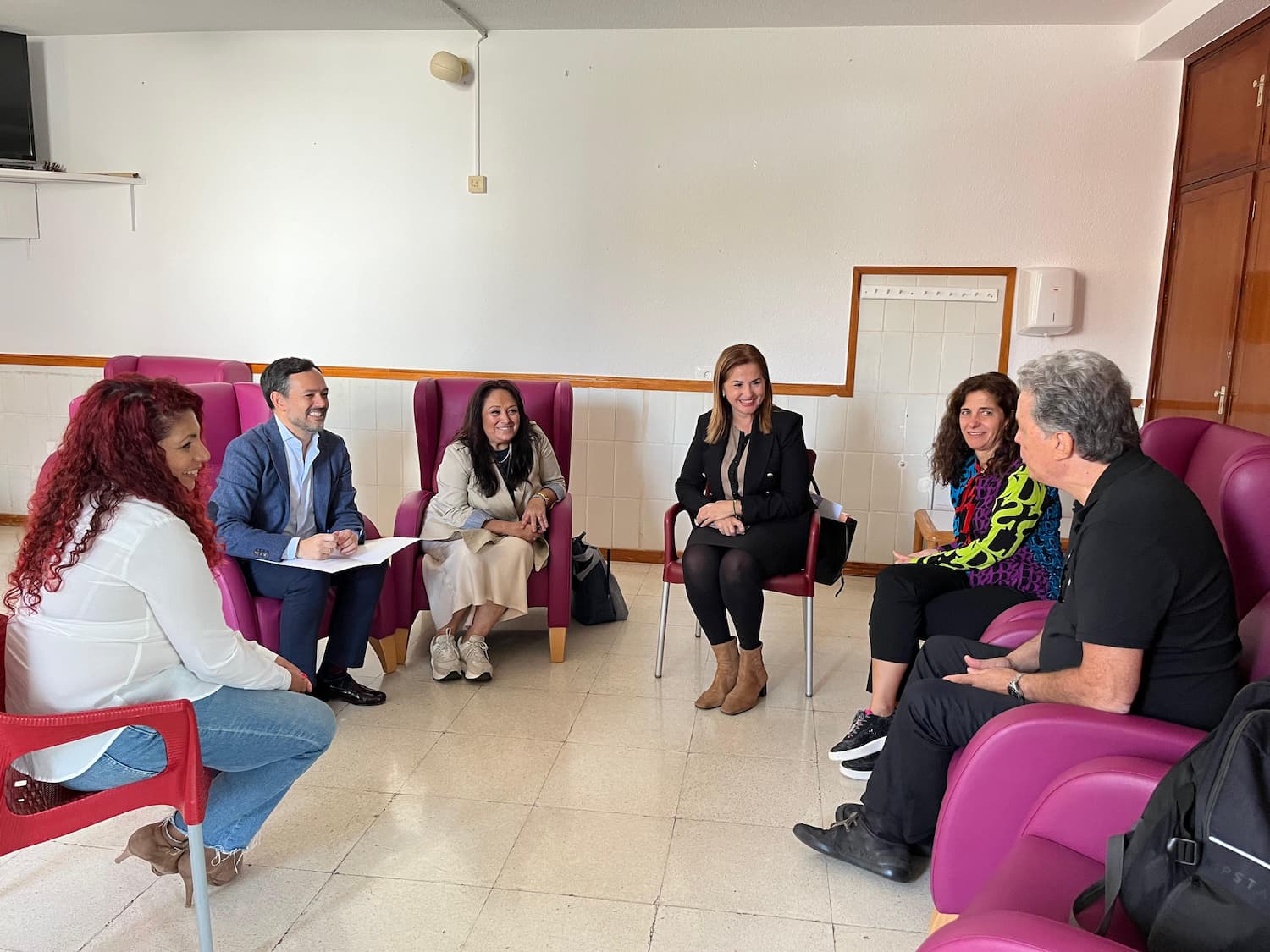 El Cabildo informa a las familias sobre los detalles del nuevo CAMP La Cuesta
